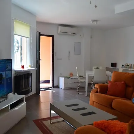 Casa Leon אליקאנטה